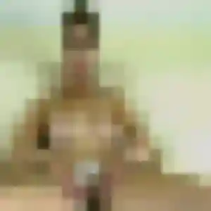 Photo de Esi à Ourton (29 ans) - plan cul anonyme