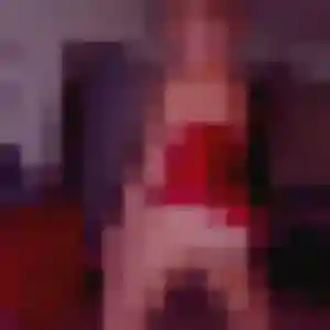 Contacte Issa, 33 ans à Pailhès gratuitement