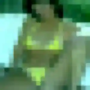 Rehema, 35 ans, connectée à Périgny pour une rencontre coquine