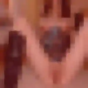 Justine, 24 ans, connectée à Perrigny-sur-l'Ognon pour une rencontre coquine