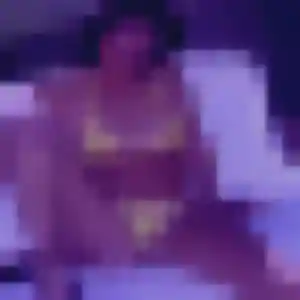 Déla (30 ans) à Pierrefort cherche une rencontre maintenant