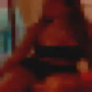 Mériem, 30 ans, connectée à Pluherlin pour une rencontre coquine