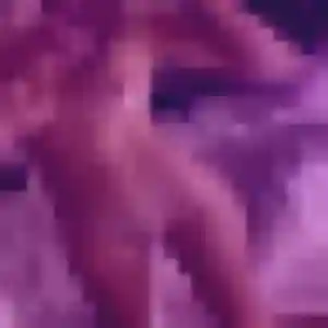 Nkechi, femme de 34 ans propose plan cul à Pluneret