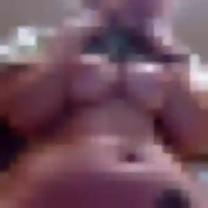 Rokhaya, 41 ans, disponible à Revonnas pour un plan cul