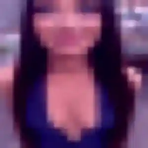 Jolie Hope, 24 ans à Roppe - voir sa photo
