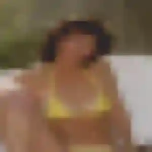 Thalia, 24 ans, connectée à Rouffiac pour une rencontre coquine