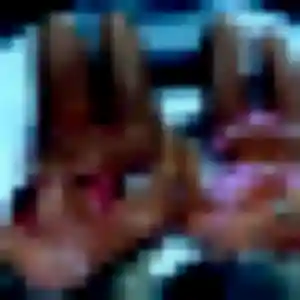 Xénia, 34 ans, connectée à Rouvroy pour une rencontre coquine