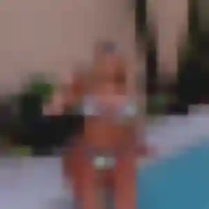 Mbène, 44 ans, disponible à Rubempré pour une rencontre coquine