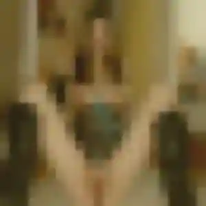 Louna, 25 ans, connectée à Rue pour un plan cul