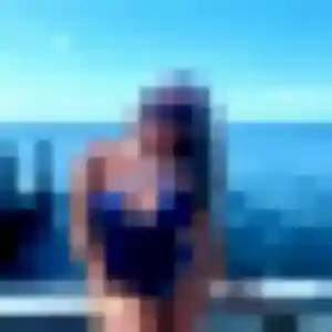 Charmante Maguette, 28 ans à Saint-Aubin-du-Cormier - voir sa photo