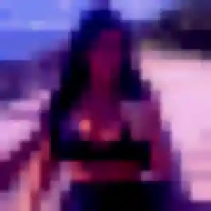 Contacte Amandine, 28 ans à Saint-Avé en privé