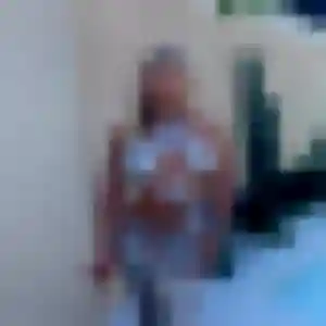 Photo exclusive de Mbène, 34 ans à Saint-Barthélemy-Lestra - rencontre coquine