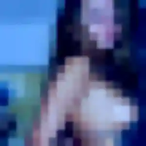 Merveille, 40 ans, connectée à Saint-Clément-de-Rivière pour une rencontre coquine