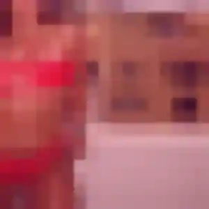 Photo privée de Ngoné, 34 ans à Saint-Clément-de-Rivière - plan discret