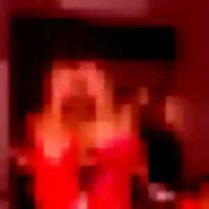 Jolie Téning, 31 ans à Saint-Coulomb - la contacter
