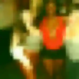 Photo sexy de Wilda, 44 ans à Saint-Cyr - rencontre coquine