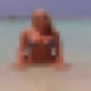 Xénia, fille de 34 ans veut plan cul à Saint-Florentin