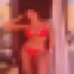 Photo de Henriette à Saint-Jean-d'Elle (38 ans) - plan cul gratuit