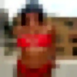 Photo de Folake à Saint-Juéry (24 ans) - plan cul anonyme