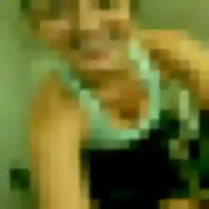 Mariam (23 ans) à Saint-Julien-en-Born cherche un plan cul aujourd'hui