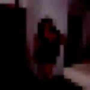 Grâce, 33 ans, connectée à Saint-Just pour une rencontre coquine