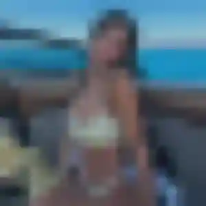 Adeline, femme de 25 ans propose plan cul à Saint-Maixent-l'École
