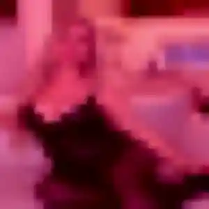 plan cul à Saint-Malo-des-Trois-Fontaines : photo de Fanny, 43 ans - accès libre