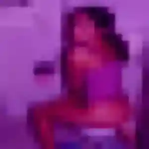 Akua, 37 ans, dispo pour plan cul à Saint-Mars-du-Désert