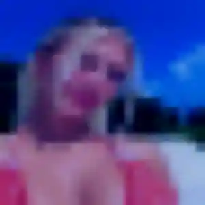 Rejoins Akouavi, 41 ans à Saint-Martin-le-Châtel gratuitement