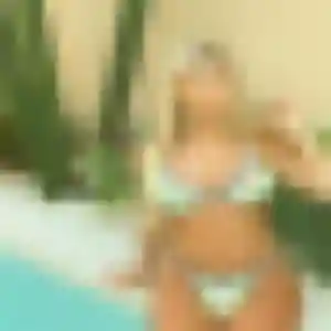 Mbène, fille de 22 ans cherche plan cul à Saint-Nazaire
