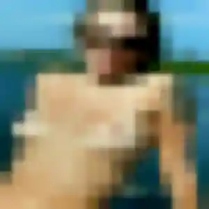 Yasmina de Saint-Romain-de-Benet, 22 ans - plan cul discret