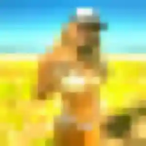 Adélaïde, 40 ans, connectée à Saint-Sauvant pour une rencontre coquine
