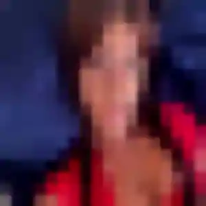 Esi, 38 ans, en ligne à Saint-Sauveur pour une rencontre coquine