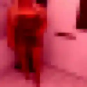 Éva, 25 ans, dispo pour plan cul à Saint-Sernin-du-Plain