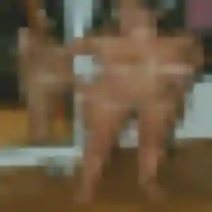 Maéva, 23 ans, en ligne à Saint-Sérotin pour une rencontre coquine