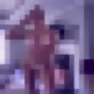 Photo sexy de Dienaba, 31 ans à Saint-Thual - plan discret