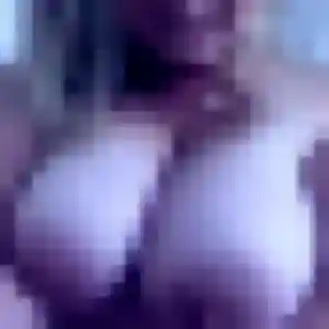 Découvre Titilayo, 45 ans à Saint-Vincent-de-Barbeyrargues en privé