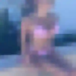 Rachida, 44 ans, connectée à Saint-Vincent-la-Châtre pour un plan cul