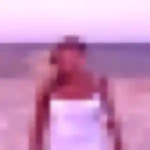 Photo privée de Bola, 25 ans à Sainte-Eanne - plan discret