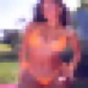 plan cul à Sainte-Suzanne-et-Chammes : photo de Neneh, 44 ans - inscription gratuite