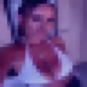 Charmante Noémie, 36 ans à Sarraltroff - la contacter