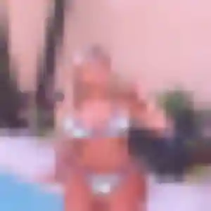 Charmante Émeline, 43 ans à Sartène - voir sa photo