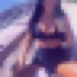 Photo de Maëlys à Savigneux (26 ans) - plan cul gratuit