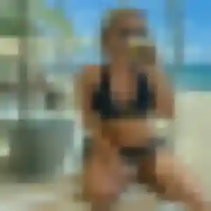 Favour, femme de 24 ans veut plan cul à Secondigny