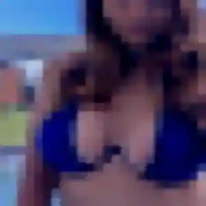 Belle Djénéba, 29 ans à Sully-sur-Loire - la contacter