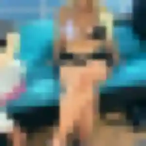 Photo privée de Madeleine, 33 ans à Thèreval - plan discret