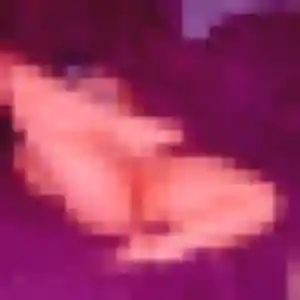 Photo sexy de Esi, 28 ans à Théziers - plan discret