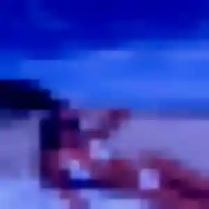 Photo exclusive de Ronke, 28 ans à Tillé - rencontre coquine
