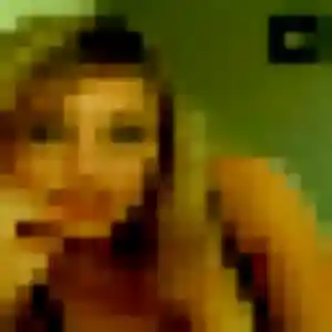 Cindy, fille de 27 ans propose plan cul à Tillenay