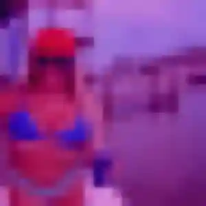 Contacte Hortense, 28 ans à Tinqueux en privé